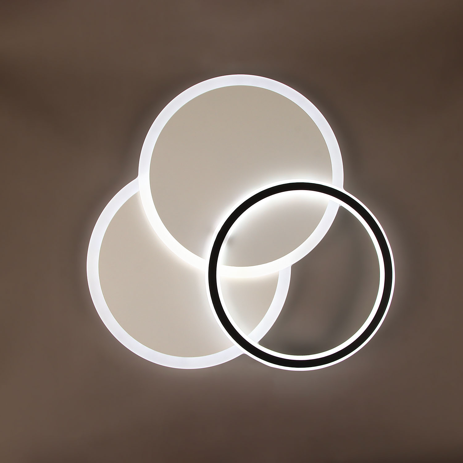 Люстра 2303/120W white 500 мм 3 реж., пульт S=20м2 VERNER LIGHTING *1 Люстра 2303/120W white 500 мм 3 реж., пульт S=20м2 VERNER LIGHTING *1