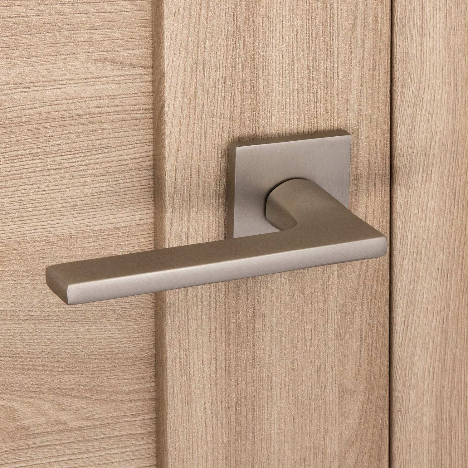 Ручка раздельная НИКЕЛЬ суперматовый H-30121-А-NISM Slim Code Deco *1/18