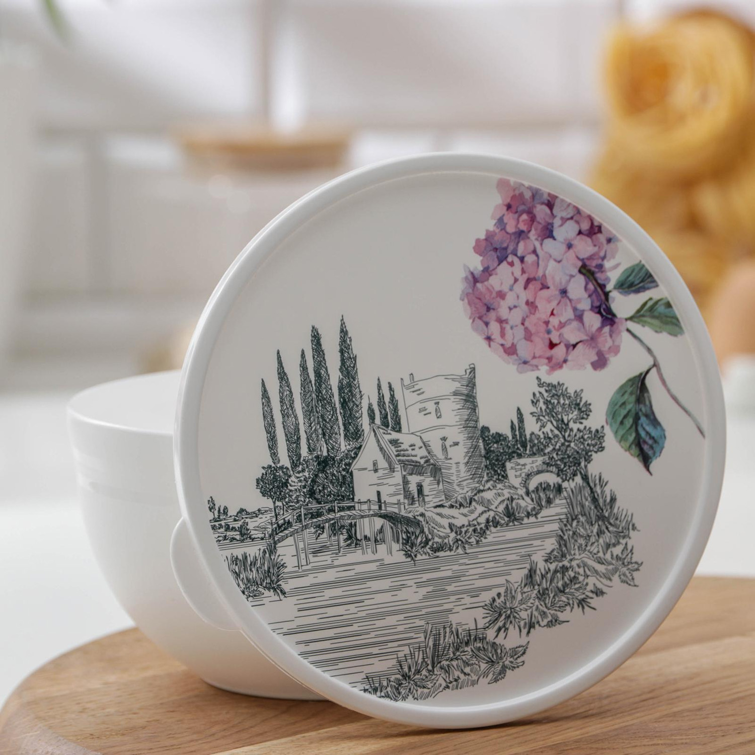 яяяМИСКА С КРЫШКОЙ 0,6л Toile de Jouy арт.59454 (Полимербыт) *1/15