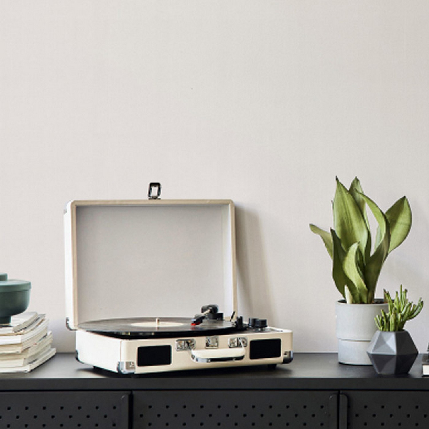 Обои флиз "AS Палитра" Аспект 70393-24 1,06*10м *1/6